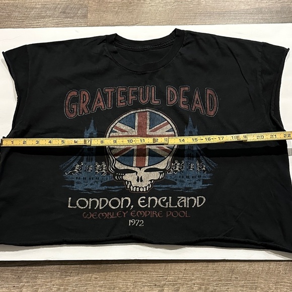 Grateful Dead London England cropped modified Black Graphic T shirt size medium - Picture 3 of 5